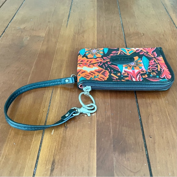 Fossil Coated Canvas Wristlet Colorful Floral Pattern Black Leather Trim Strap - Picture 8 of 11